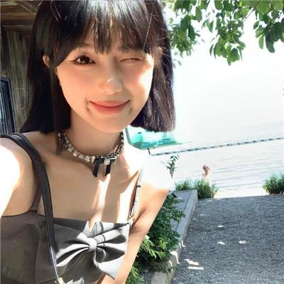 队长小翼
